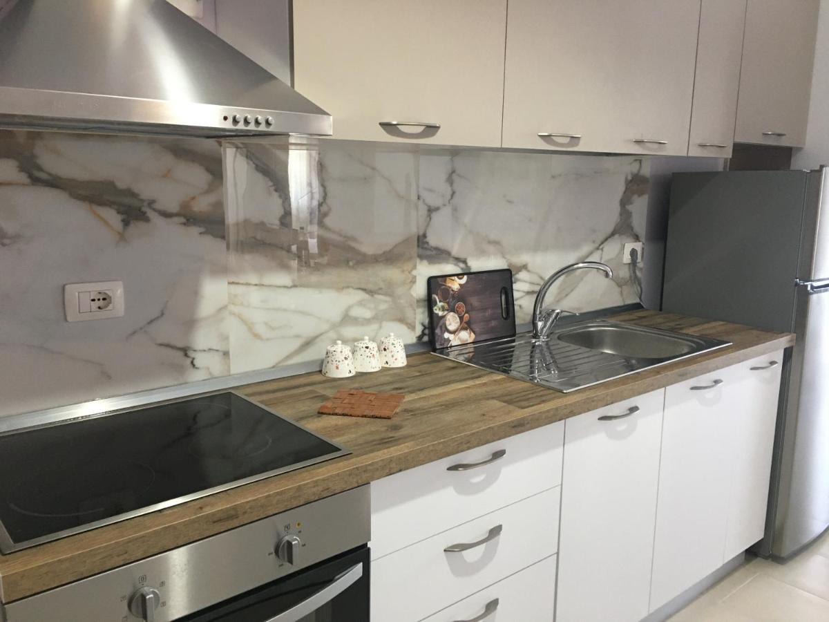Linda'S Apartment Vlorë Εξωτερικό φωτογραφία